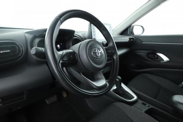 Toyota Yaris Cross image 4