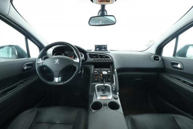 Peugeot 3008 image 8