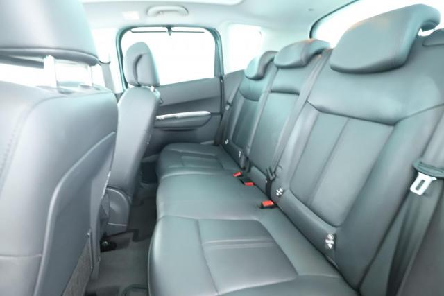 Peugeot 3008 image 1