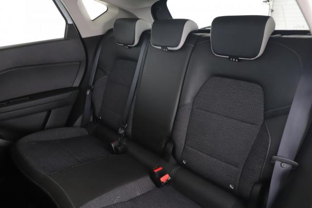 Renault Captur image 6