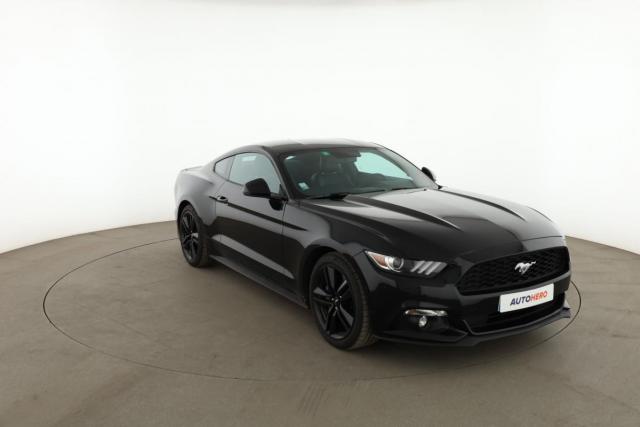 Ford Mustang image 1