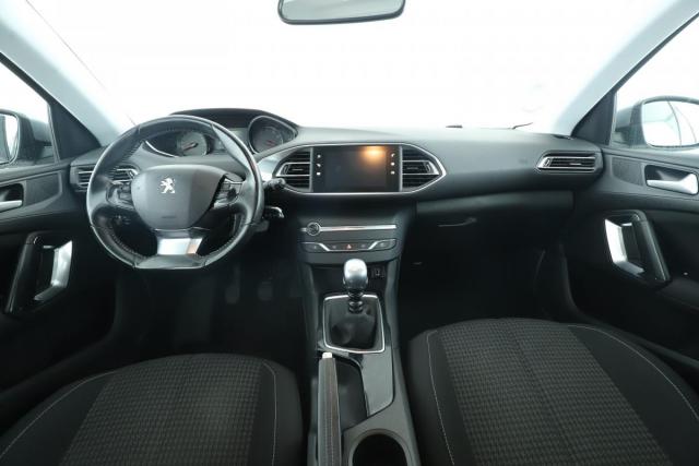 Peugeot 308 image 5