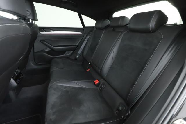 Volkswagen Arteon image 2