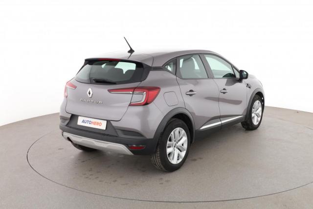 Renault Captur image 2