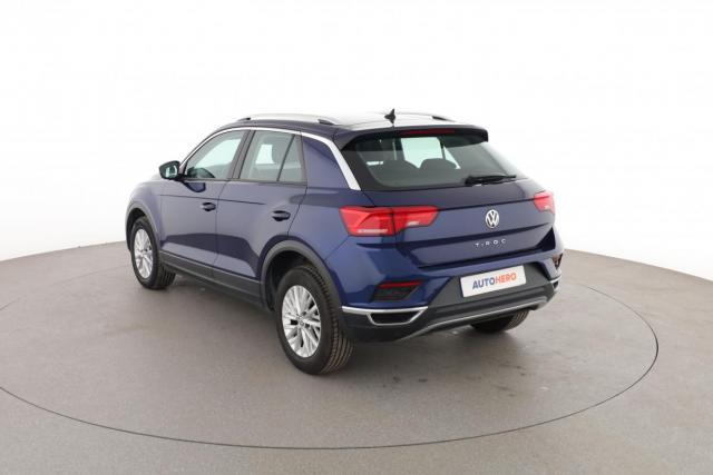 Volkswagen T-Roc image 9