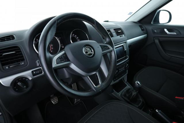 Skoda Yeti image 2