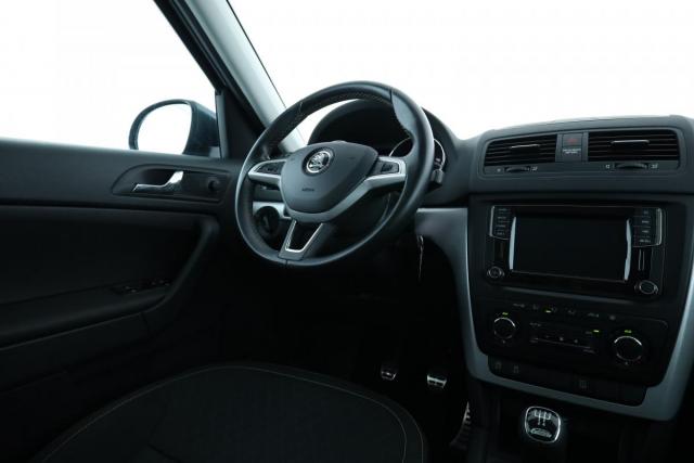 Skoda Yeti image 6