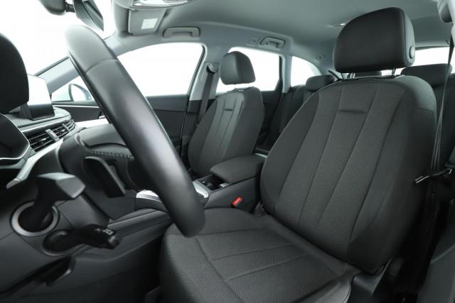 Audi A4 Allroad image 8