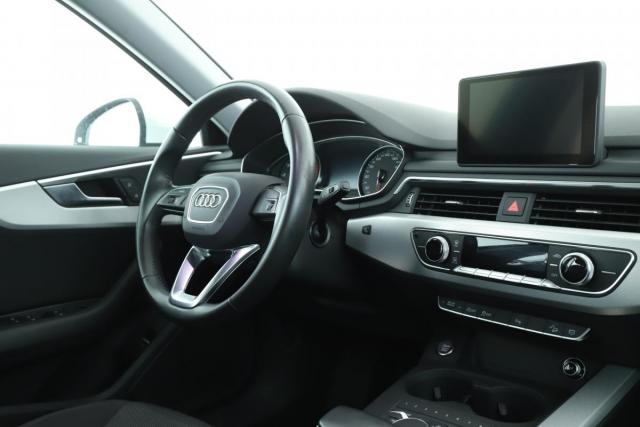 Audi A4 Allroad image 1
