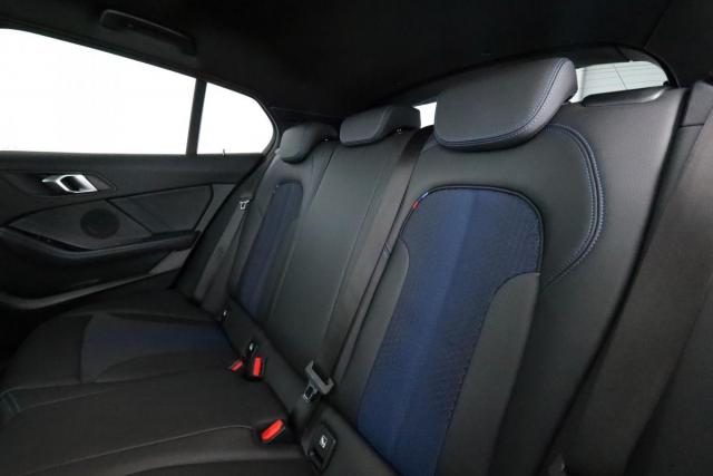 Bmw Série 1 image 1