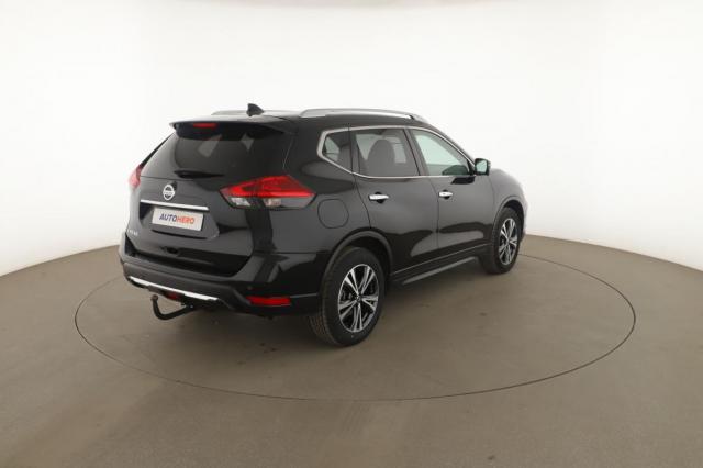 Nissan X-Trail image 2