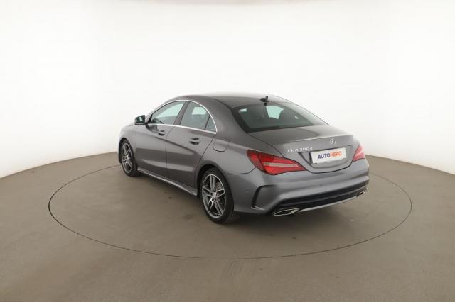 Mercedes Benz Cla image 9