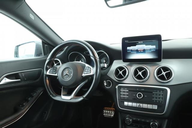 Mercedes Benz Cla image 8
