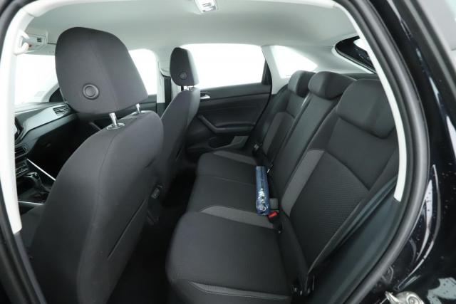 Volkswagen Taigo image 8