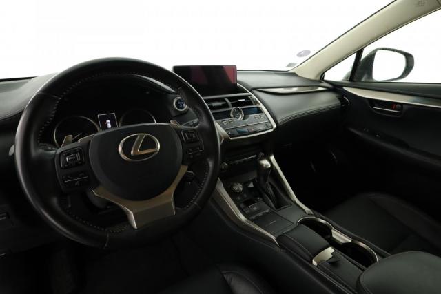Lexus Nx image 3