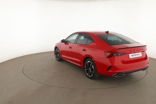 Skoda Octavia image 8