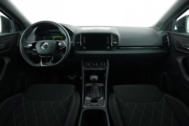 Skoda Karoq image 3