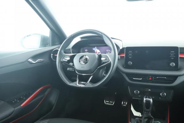 Skoda Fabia image 7