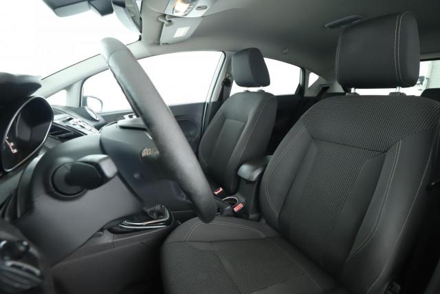 Ford Fiesta image 6