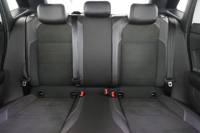 Volkswagen Polo image 8