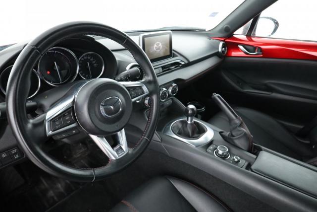 Mazda Mx-5 image 8