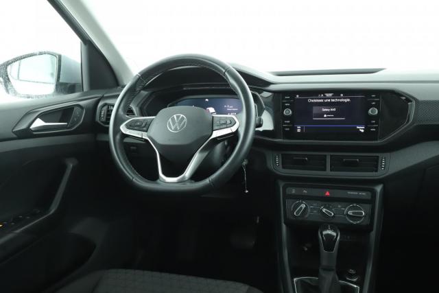 Volkswagen T-Cross image 1