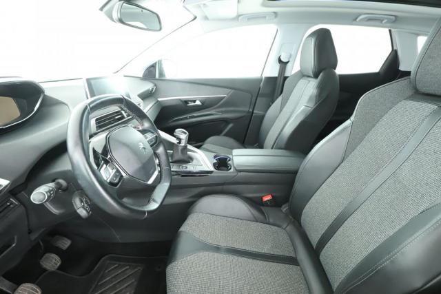 Peugeot 3008 image 9