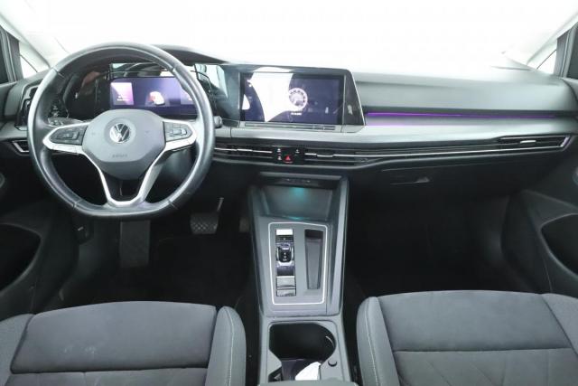 Volkswagen Golf image 8