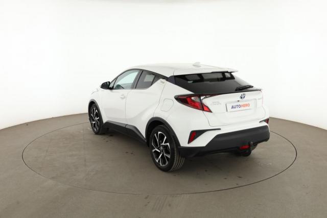 Toyota C-Hr image 2