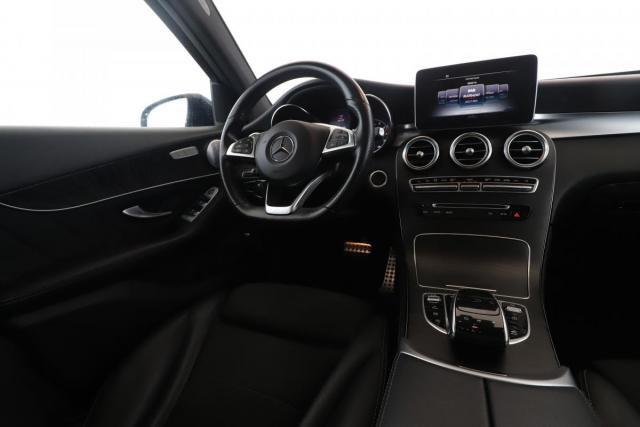 Mercedes Benz Glc image 9