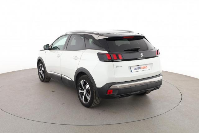 Peugeot 3008 image 2