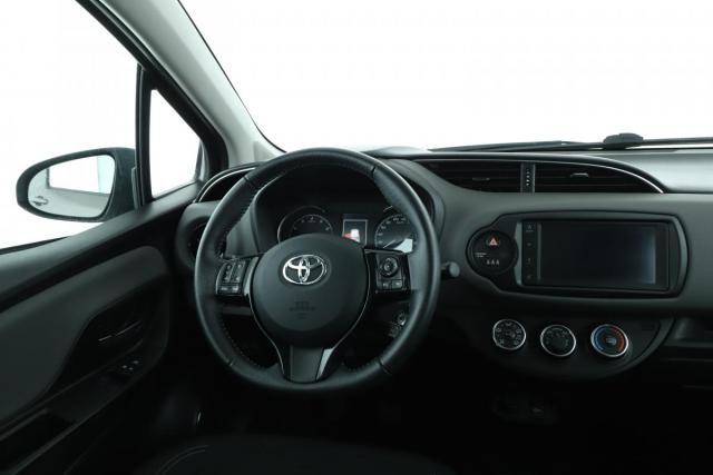Toyota Yaris image 8