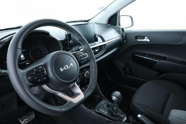 Kia Picanto image 9