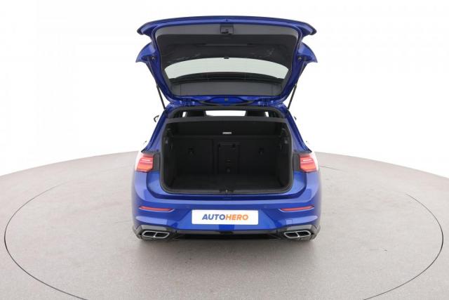 Volkswagen Golf image 8