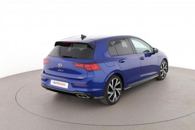 Volkswagen Golf image 6