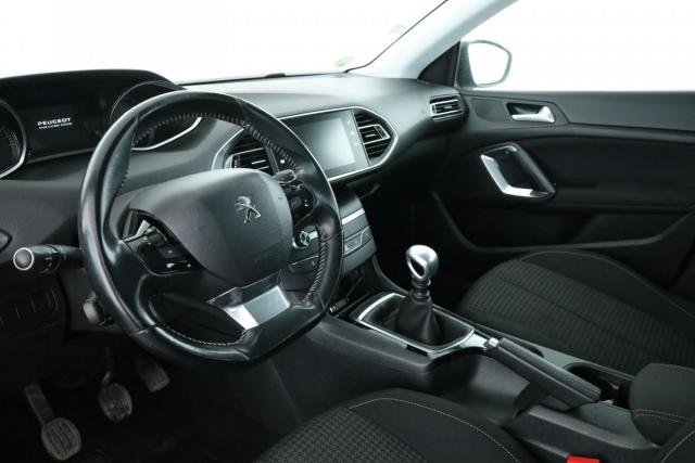 Peugeot 308 image 3