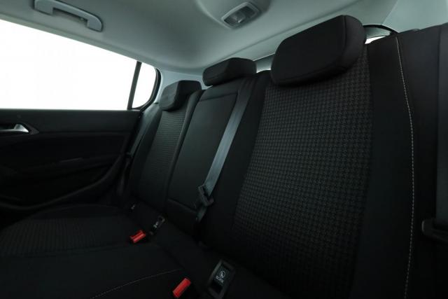 Peugeot 308 image 4