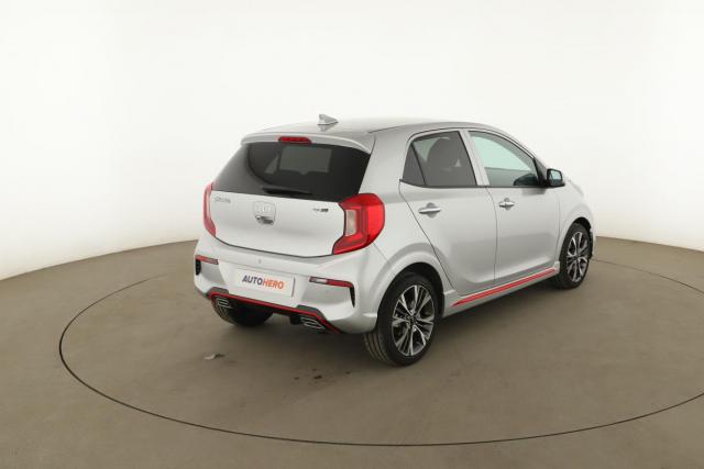 Kia Picanto image 3