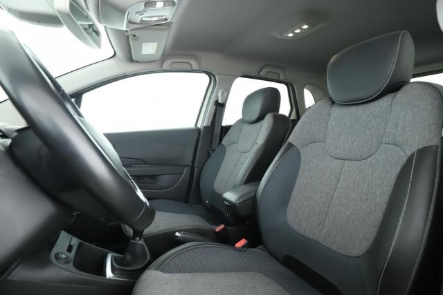 Renault Captur image 8