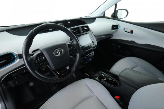 Toyota Prius image 7