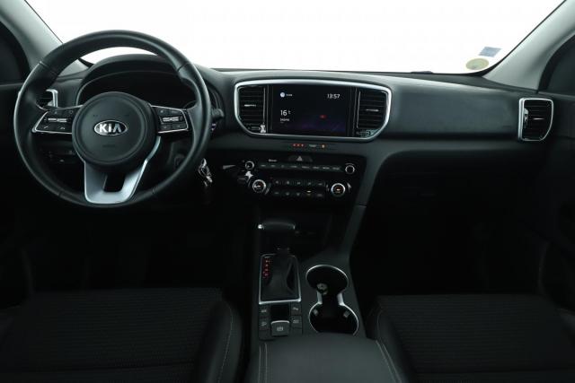 Kia Sportage image 3