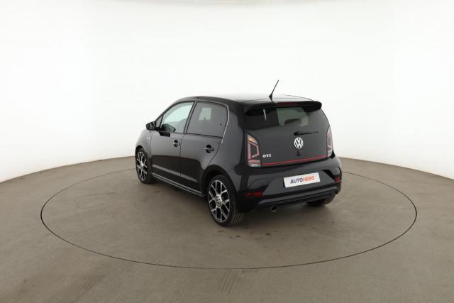 Volkswagen Up! image 1
