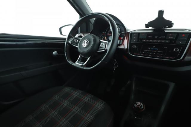 Volkswagen Up! image 5