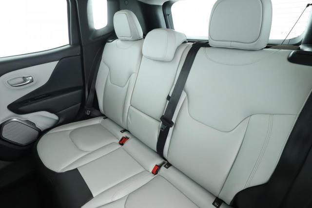 Jeep Renegade image 1