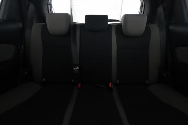 Toyota Yaris image 8