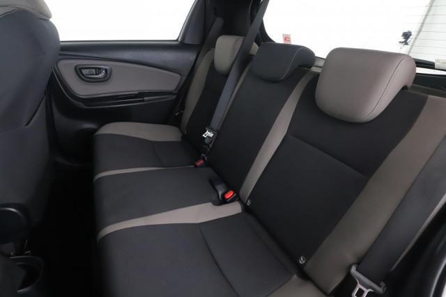 Toyota Yaris image 7