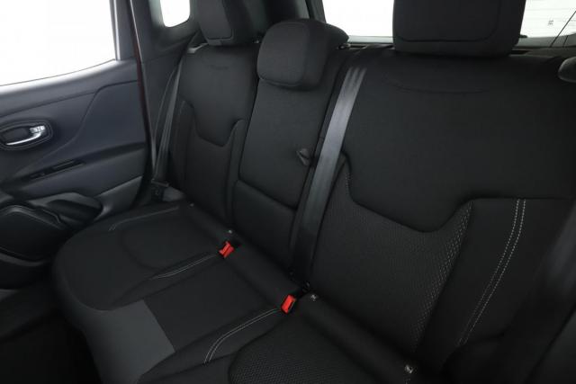 Jeep Renegade image 2