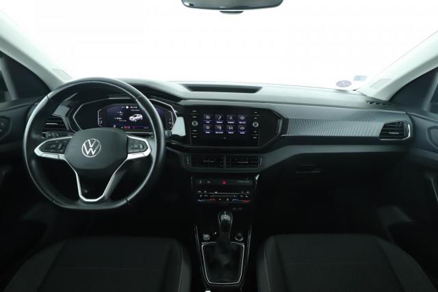 Volkswagen T-Cross image 8