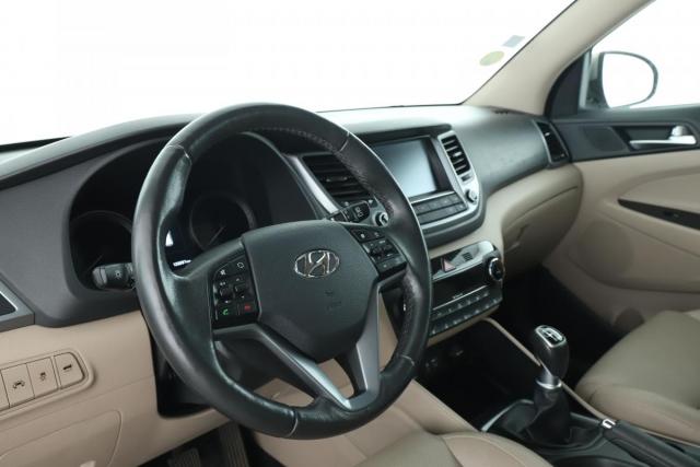 Hyundai Tucson image 3