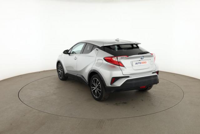 Toyota C-Hr image 1